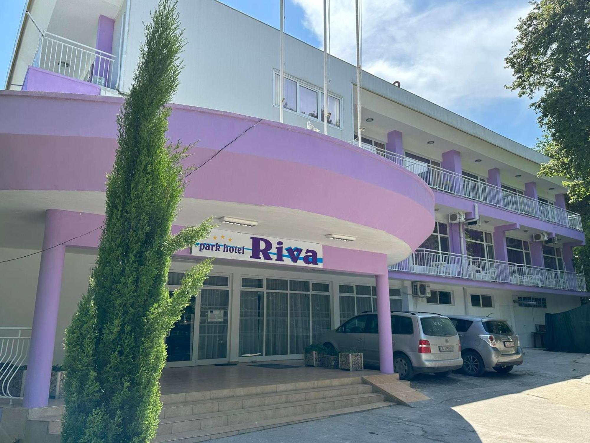 Хотел Рива 金沙 外观 照片